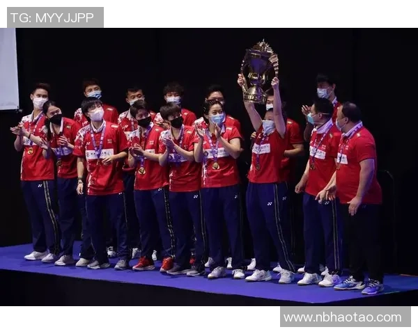 西安羽毛球队荣登全国配合排行榜第三名展现实力与团队精神 西安羽毛球队荣登全国配合排行榜第三名展现实力与团队精神