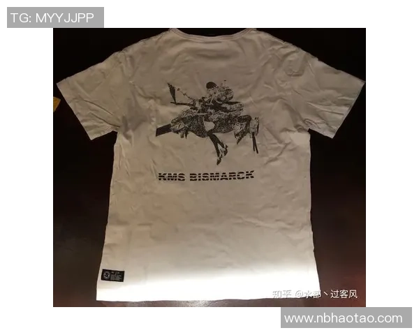 足球明星联名打造时尚T恤品牌引领潮流新风尚